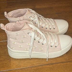 Art Class Girls Size 5Y Light Pink Flower Daisy Shoes Sneakers Converse-like